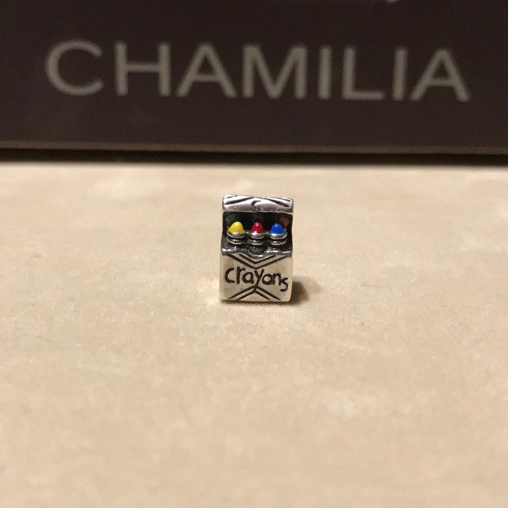 CHAMILIA Box of Crayons Charm